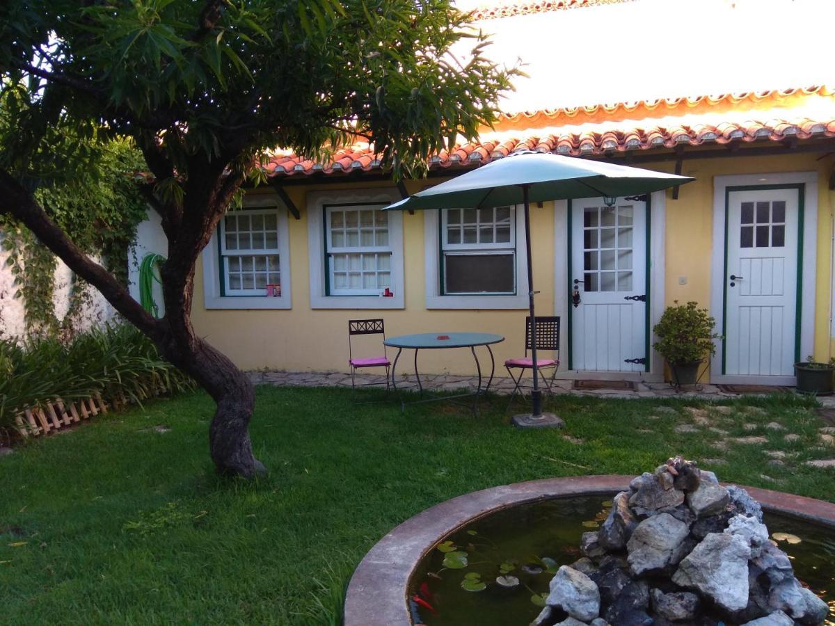 Gasthaus Casa Dos Arrabidos Torres Novas Exterior foto